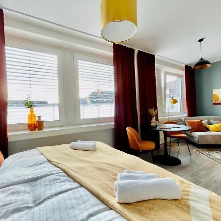 Klassen Stay - Exklusives Apartment Am Hbf - Kueche, Netflix, Kingsizebett Кобленц Экстерьер фото
