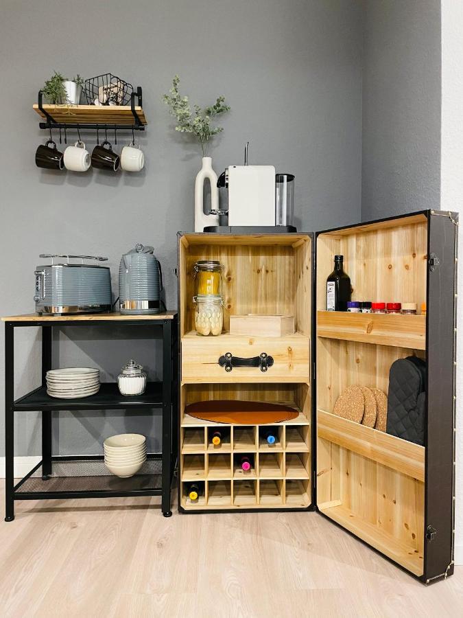 Klassen Stay - Exklusives Apartment Am Hbf - Kueche, Netflix, Kingsizebett Кобленц Экстерьер фото